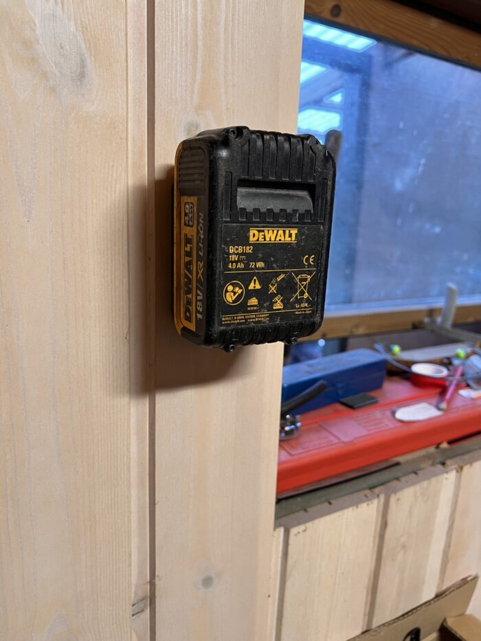 Dewalt batteriholder